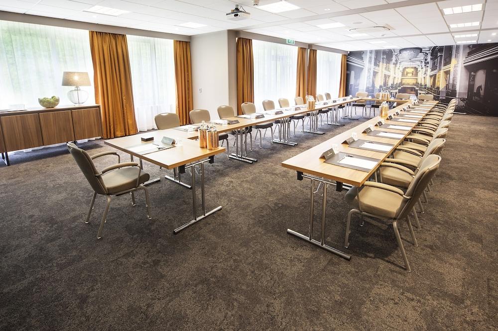 De Bilderberg Hotel 4*